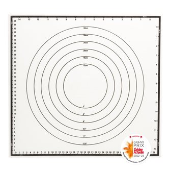 Silicone mat for oven preparation and baking 42x39 cm with graduated markings.